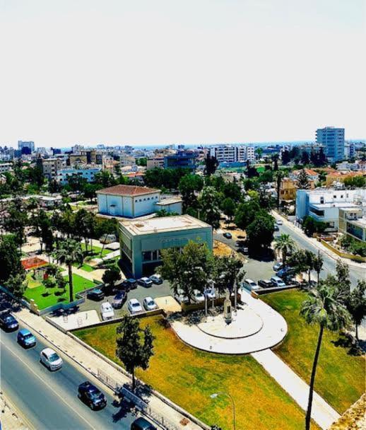 Appartamento Lina 703 Larnaca Esterno foto