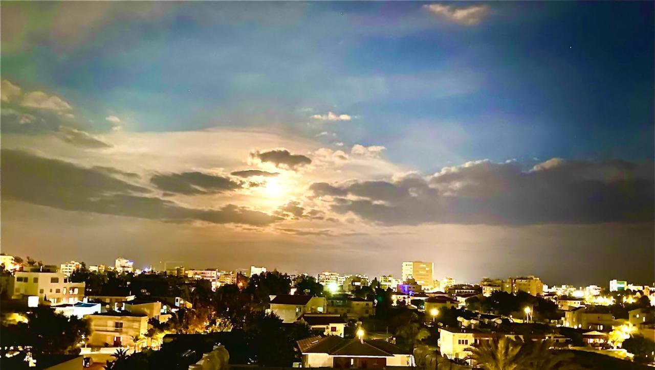 Appartamento Lina 703 Larnaca Esterno foto